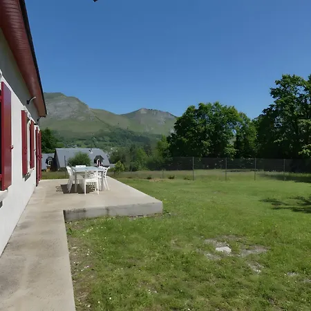 Дом отдыха 8 Personnes, Val D'azun *