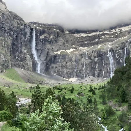 8 Personnes, Val D'azun * Bun