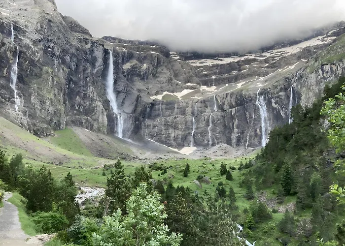 8 Personnes, Val D'azun * Bun